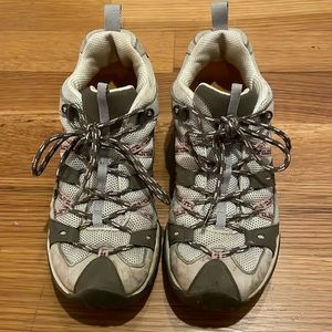 Merrell Siren Sport low profile hiking boots Gray Pink Size 8.5 US